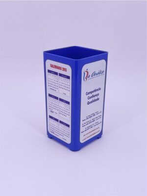 Calendário Porta Lápis / Caneta PVC Cd.243